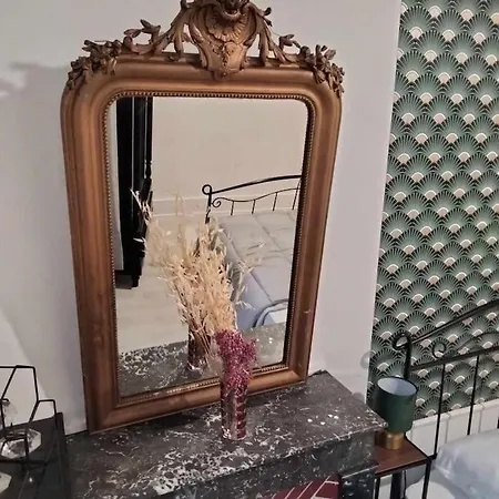 Le Nid Douillet Baroque Linge Fourni דירה