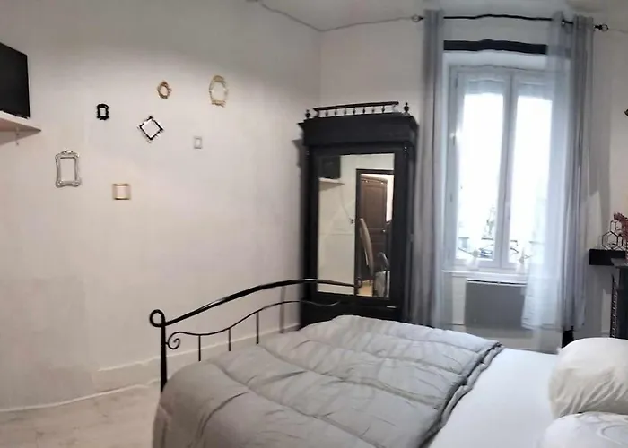 Le Nid Douillet Baroque Linge Fourni